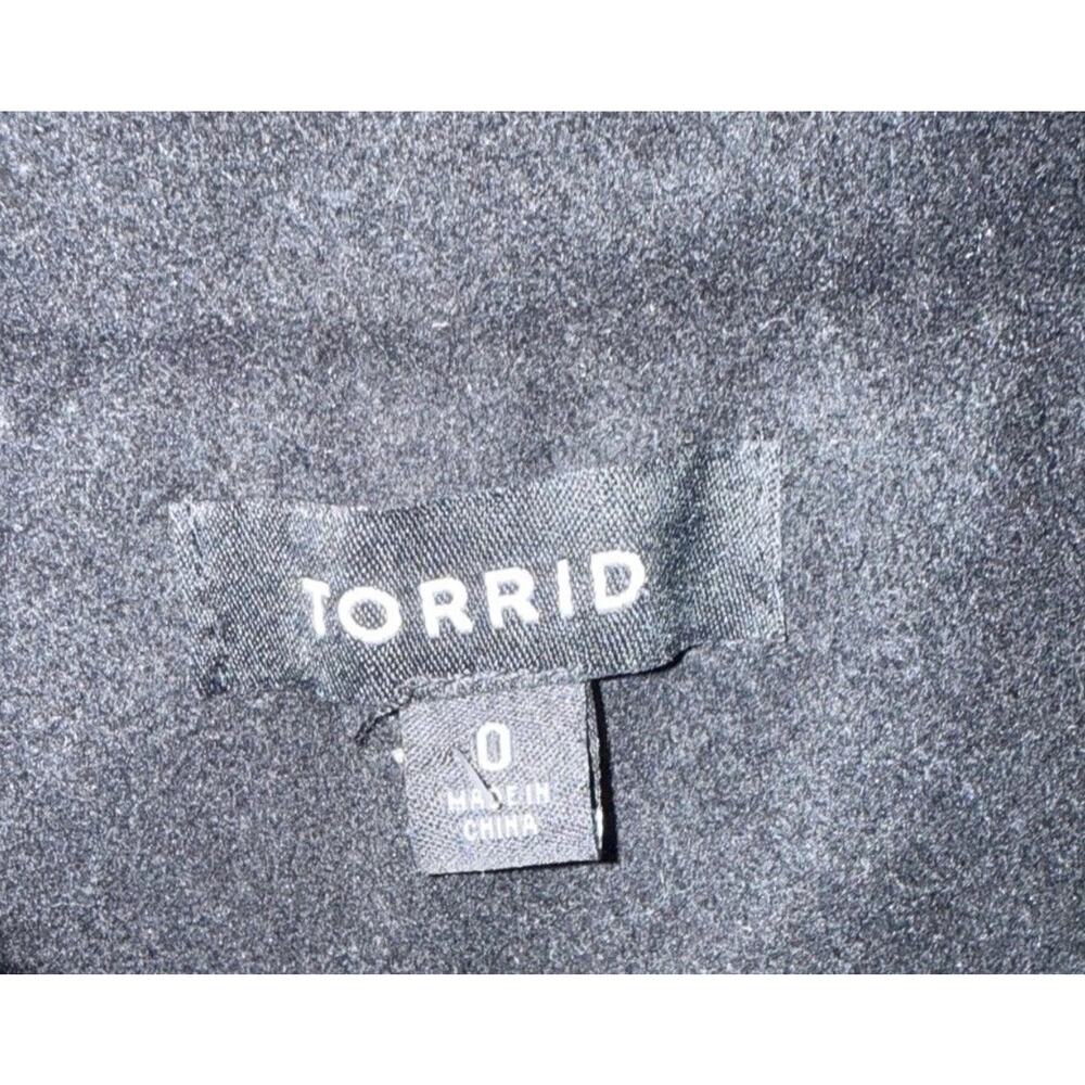 Torrid Jacket Women Size 0 Black Fleece Long Sleeve Faux Fur Hooded Button Front - Picture 3 of 8